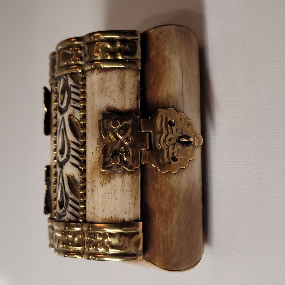 Vintage  camel bone &brass jewelry box